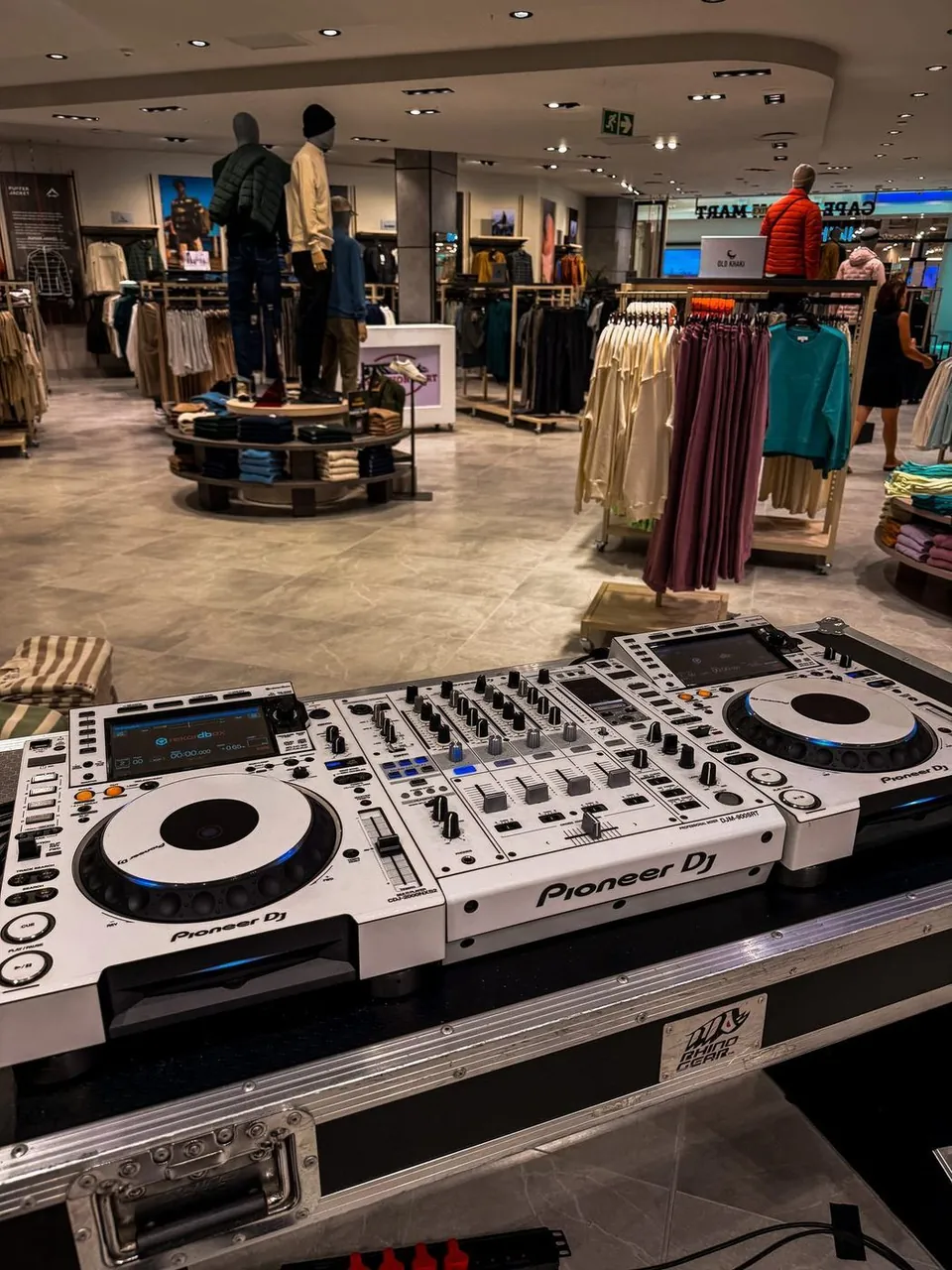 Professional Pioneer DJ equipment